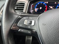 VW T-Roc 1.5 TSI DSG Style ACC PANO AHK PDC KAM 17