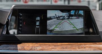 Fahrzeugabbildung BMW 530 e Luxury Line |LEDER|PDC|LED|NAVI|SHZ