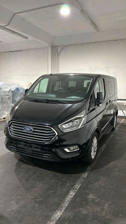 Image of Ford Tourneo Custom