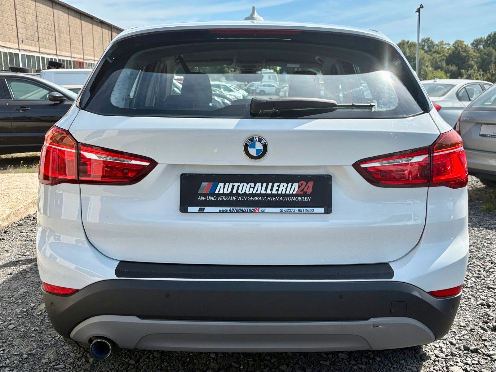 Fahrzeugabbildung BMW X1 xDrive18d Aut. Navi M SPORTLENKRAD Scheckheft