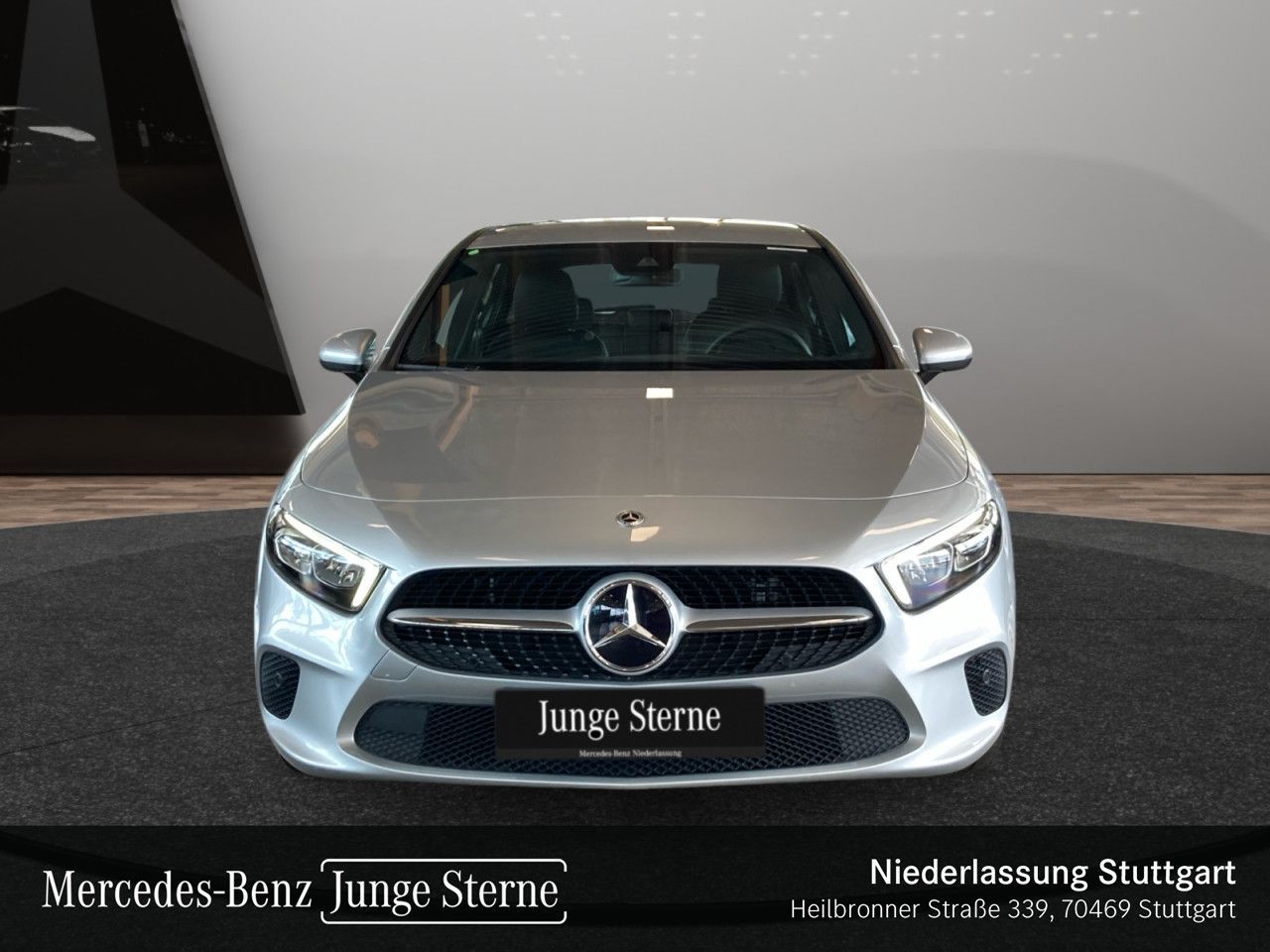 Mercedes-Benz A 250 e Style LED Kamera CarPlay DAB Sound Navi foto 3