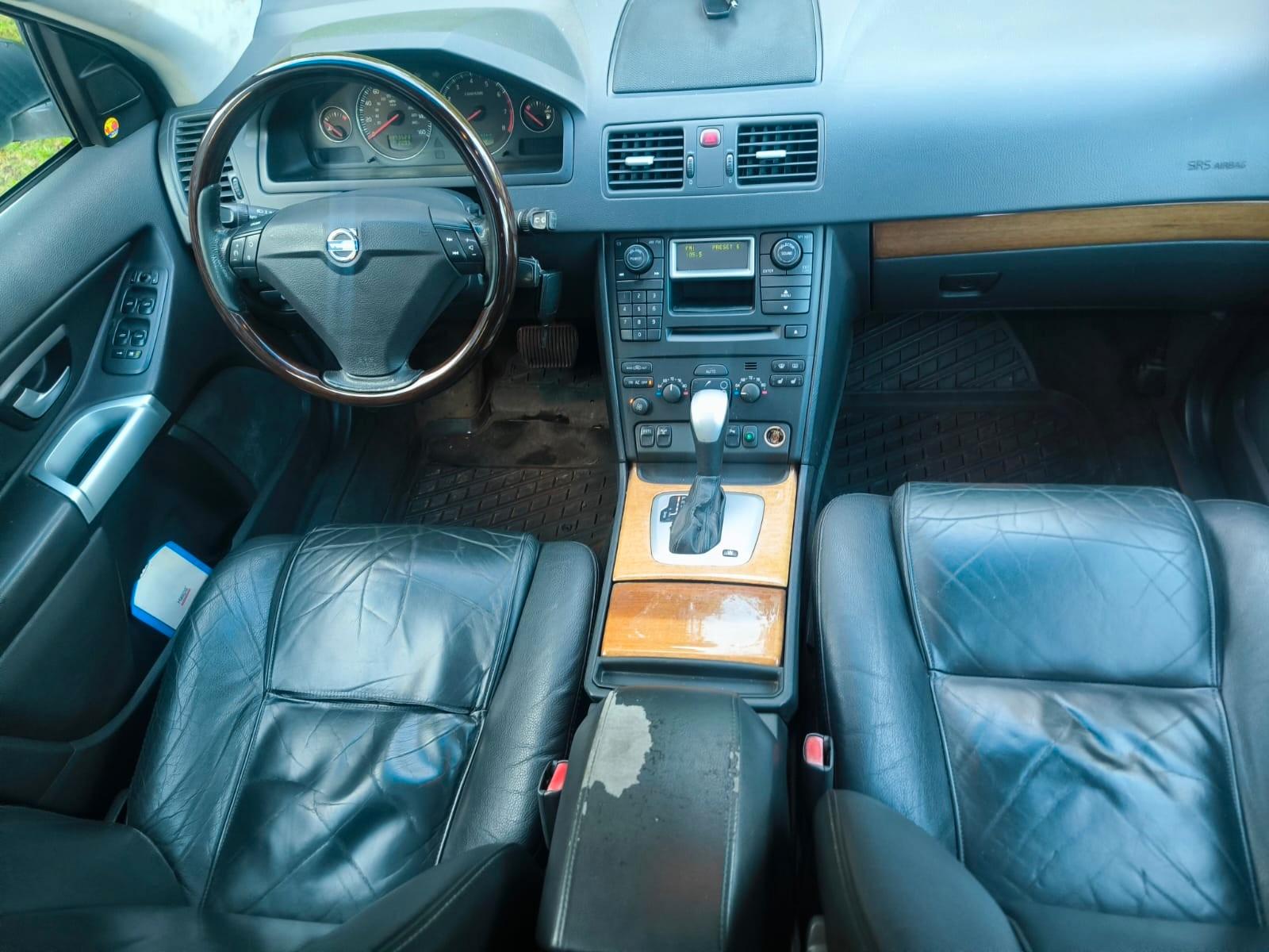 Volvo XC90 TÜV neu