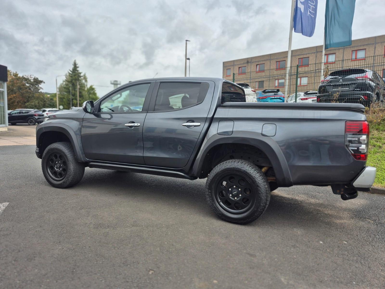Mitsubishi L200 Spirit Doppelkabine 4WD