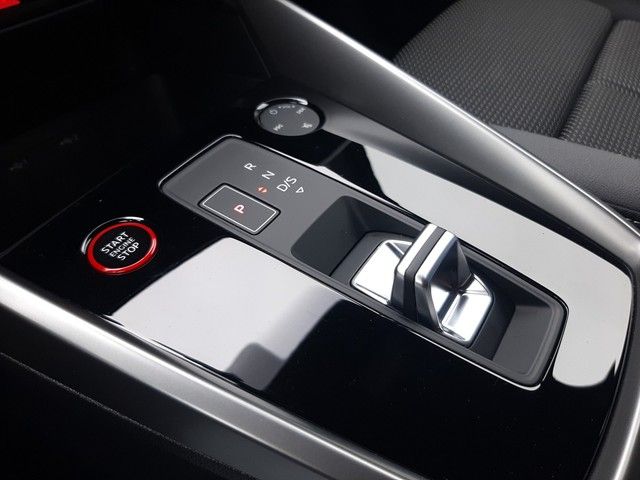 Fahrzeugabbildung Audi S3 Limousine TFSI quattro Navi Kamera ACC Navi