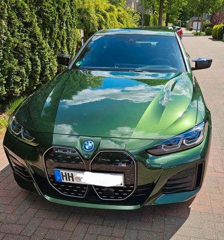 BMW i4 M50 Batterie-Zertifikat 99,7% ! viele Extras
