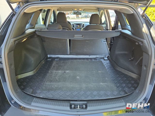 Hyundai i30cw 1.4 FIFA World Cup Edition Silver Navi PDC