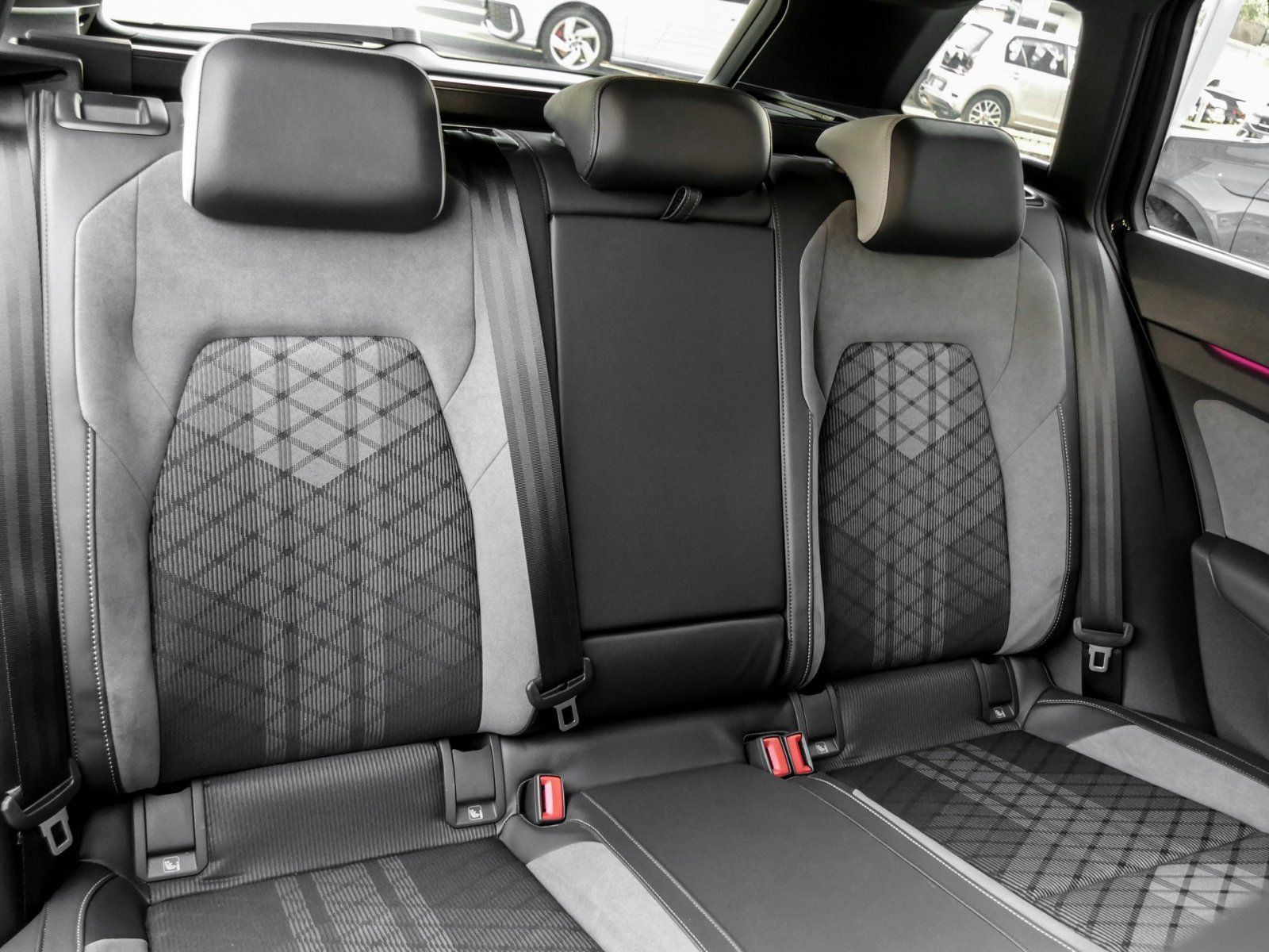 Volkswagen Golf - Bild 4