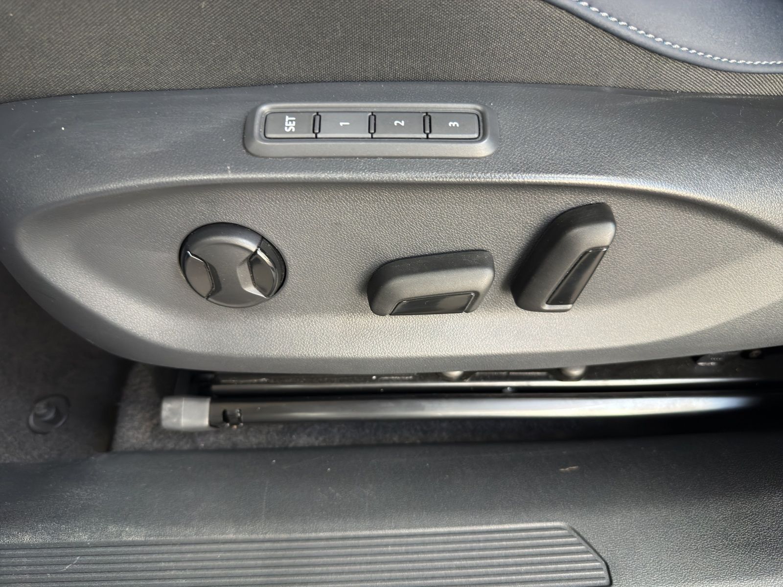 Cupra Tavascan - Bild 19