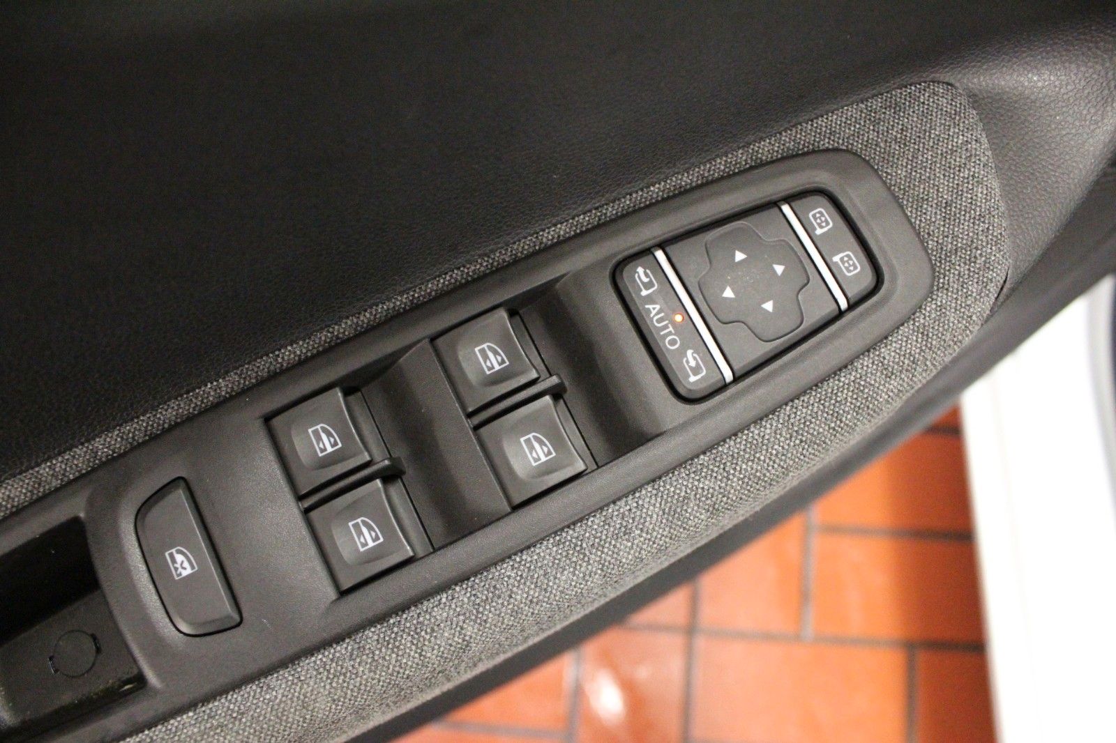 Fahrzeugabbildung Renault ZOE E-Tech *Intens 135*Winterpaket*