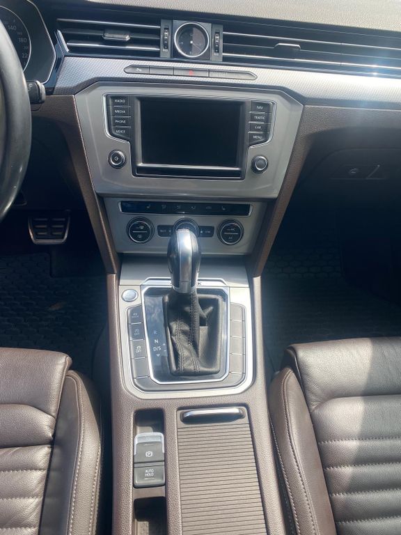 Image of Volkswagen Passat Alltrack