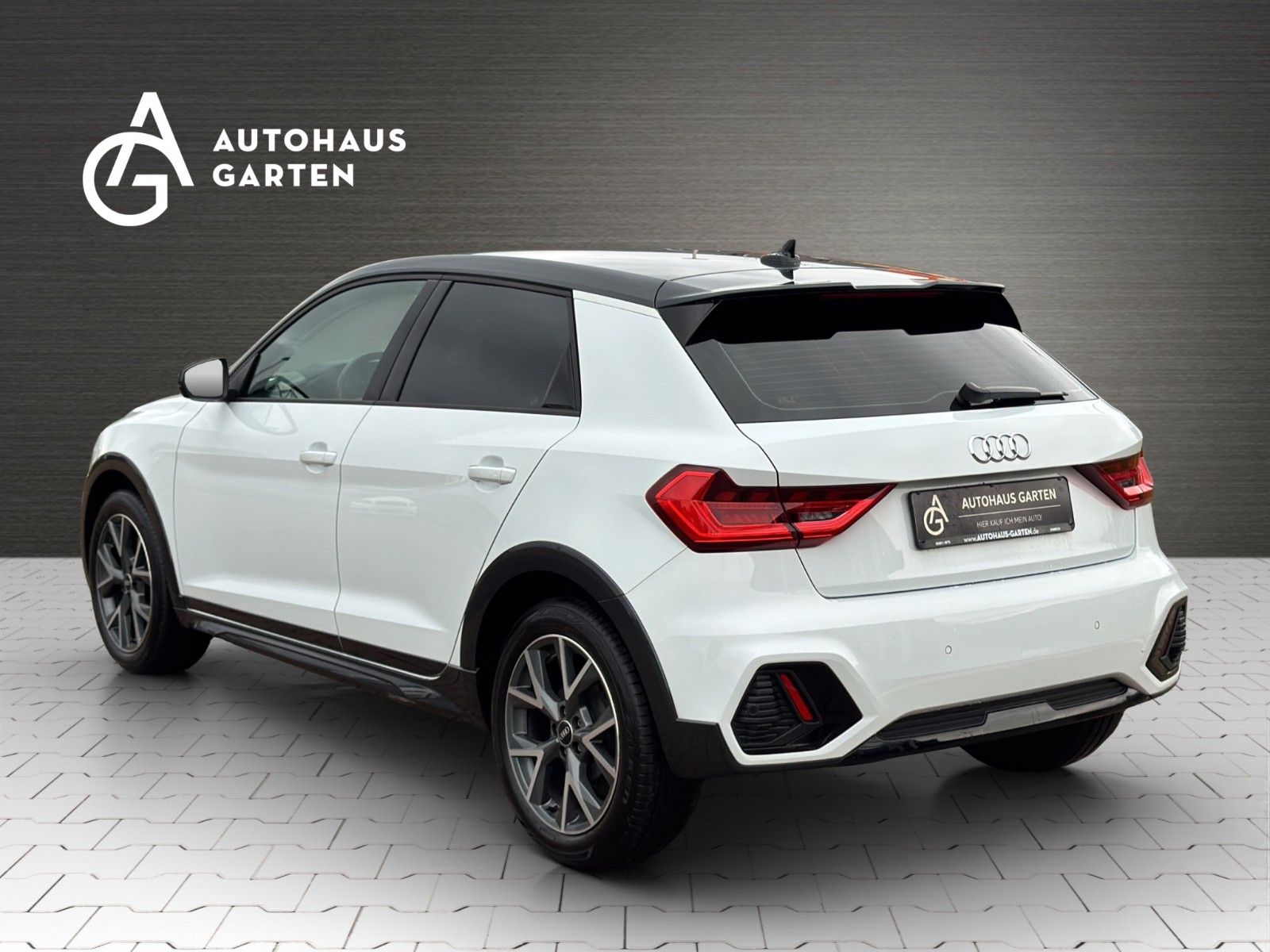 Audi A1 Allstreet 1.0 TFSI LED Tempo SHZ PDC Klima imagem 3