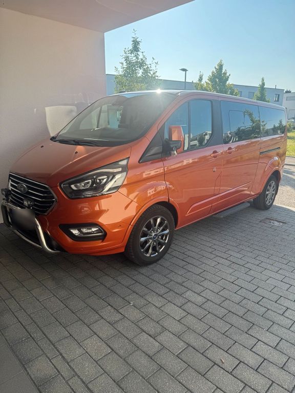 Image of Ford Tourneo Custom