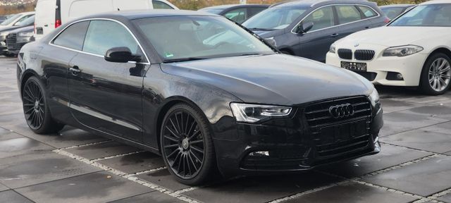 Audi A5 3.0 V6 24V TDI++S-LINE++FAHRWERK VERSTELLBAR