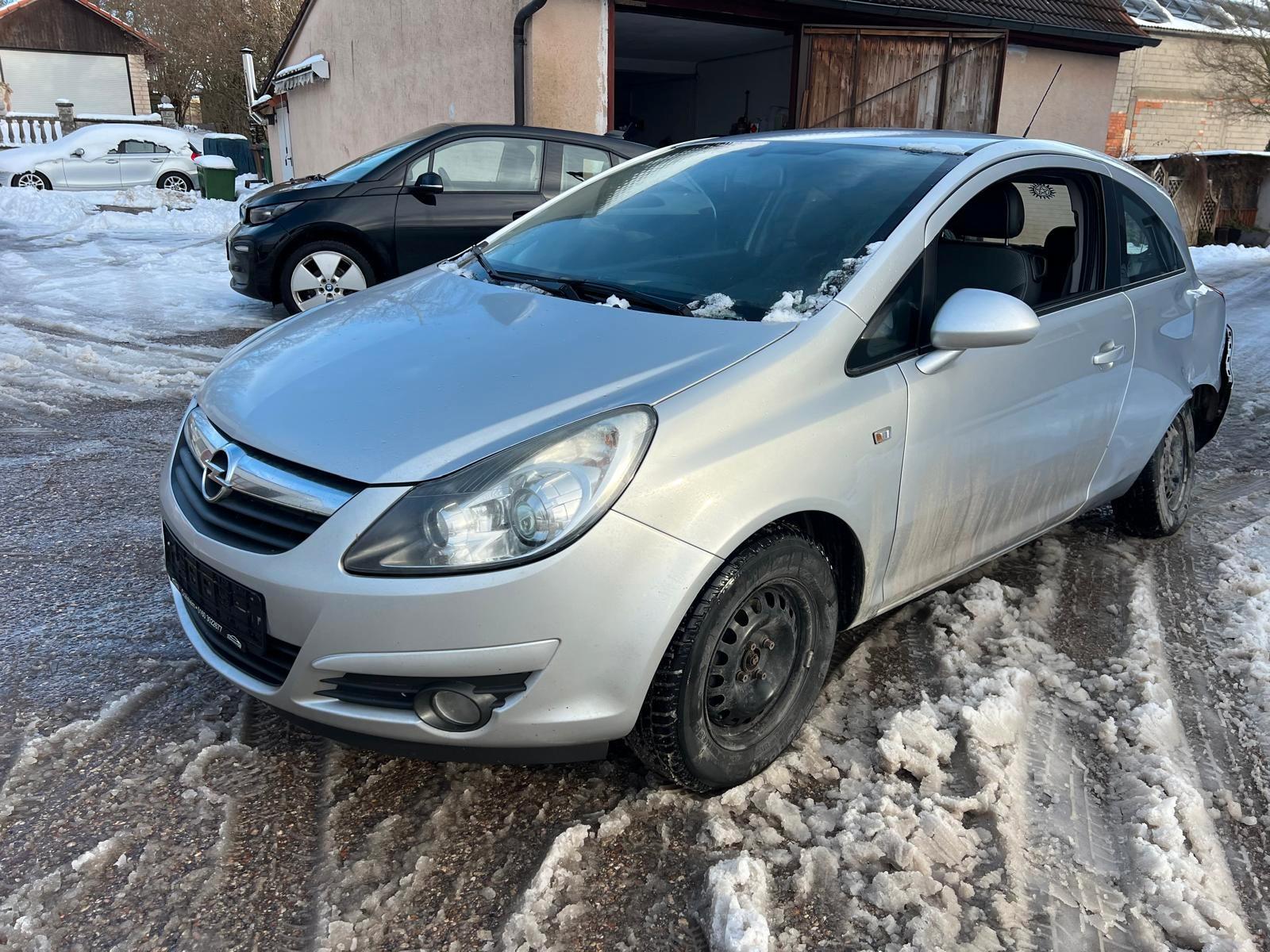 Opel Corsa 1.2 Twinport Edition