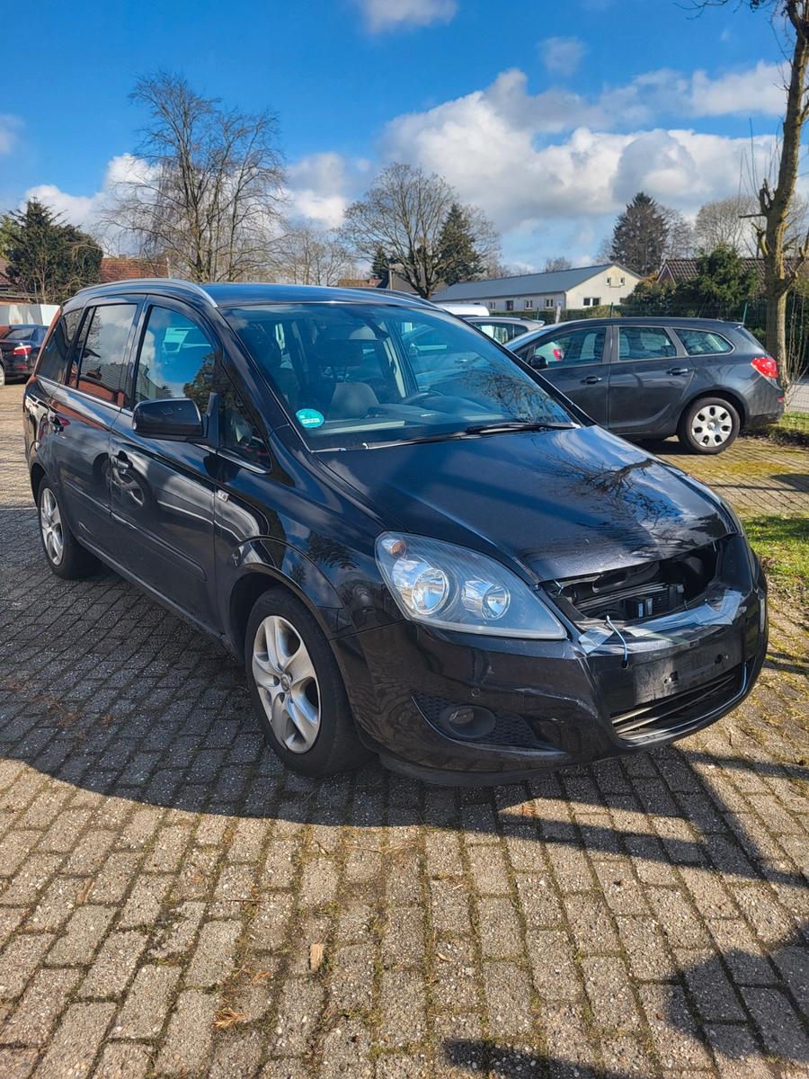 Opel Zafira B Design Edition