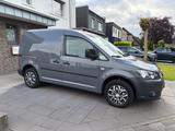 Volkswagen Caddy 1,6TDI Top Zustand 77.800 km - Volkswagen Caddy mit 3 Türen