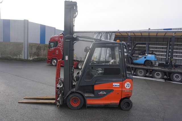 Linde E 30 HL 600 , 6384 H , Doppelpalettenklammer