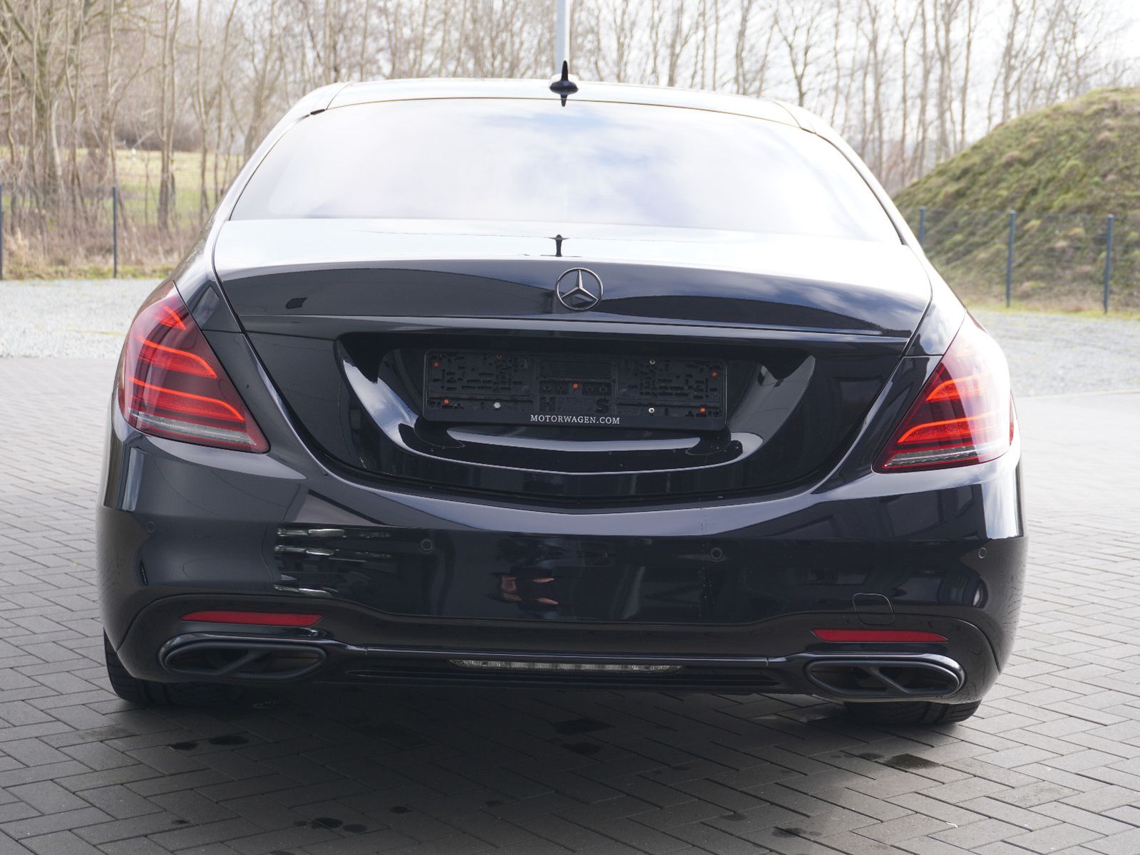 Fahrzeugabbildung Mercedes-Benz S 560 4Matic L AMG