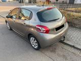 Peugeot 208 1.4  TÜV-ASU NEU HDi Diesel TOP Zustand ECO - Peugeot 208: Von Privat