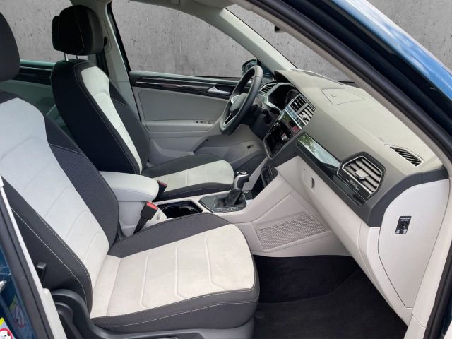 Tiguan Elegance 2.0 TDI DSG Sportpaket Bluetooth