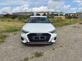 Audi A3 Sportback Advanced Edition One 35 TFSI - Audi A3: Edition