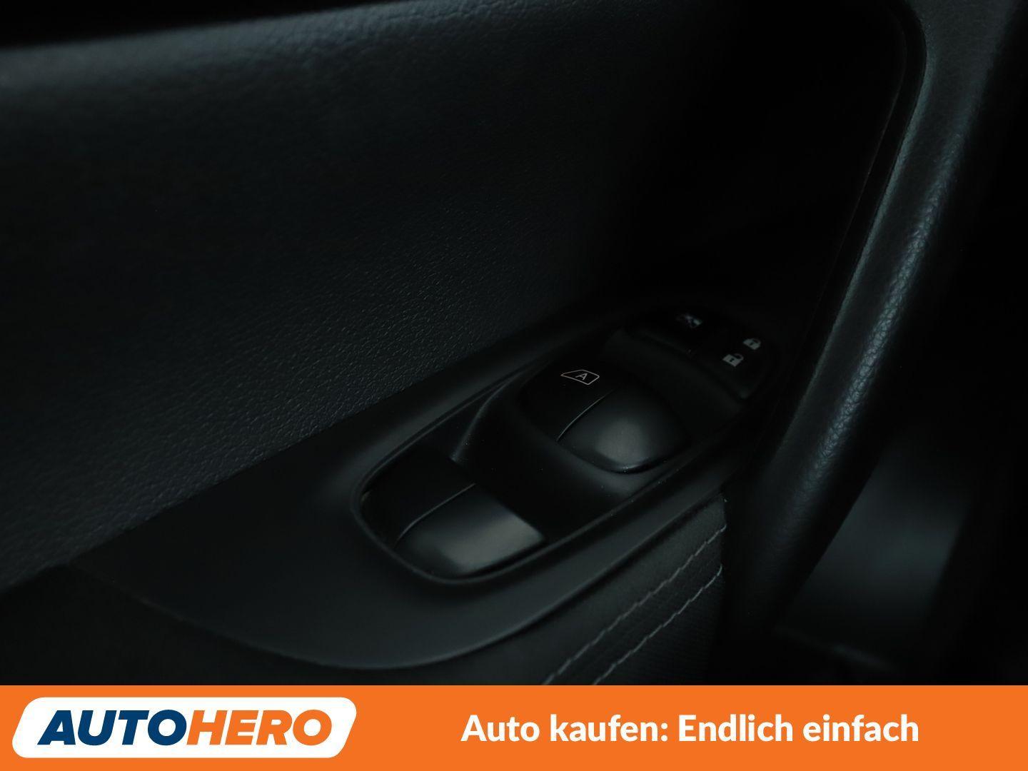 Nissan Qashqai 1.2 Acenta*NAVI*SPUR*PDC*SHZ*KLIMA*TEMPO