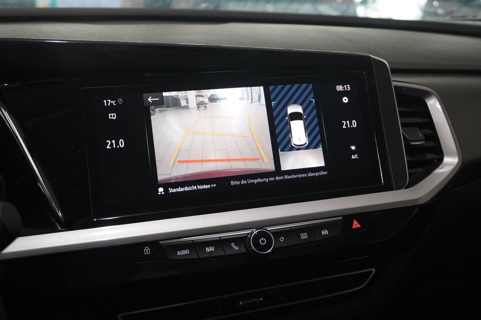Fahrzeugabbildung Opel Grandland (X) 1.6T EDITION HYBRID NAVI/LED/VIRT.