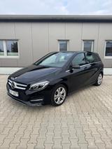Mercedes-Benz Mercedes B200 - Navi - Pano - Kamera - Kli... - Mercedes-Benz B 200 in Osnabrück