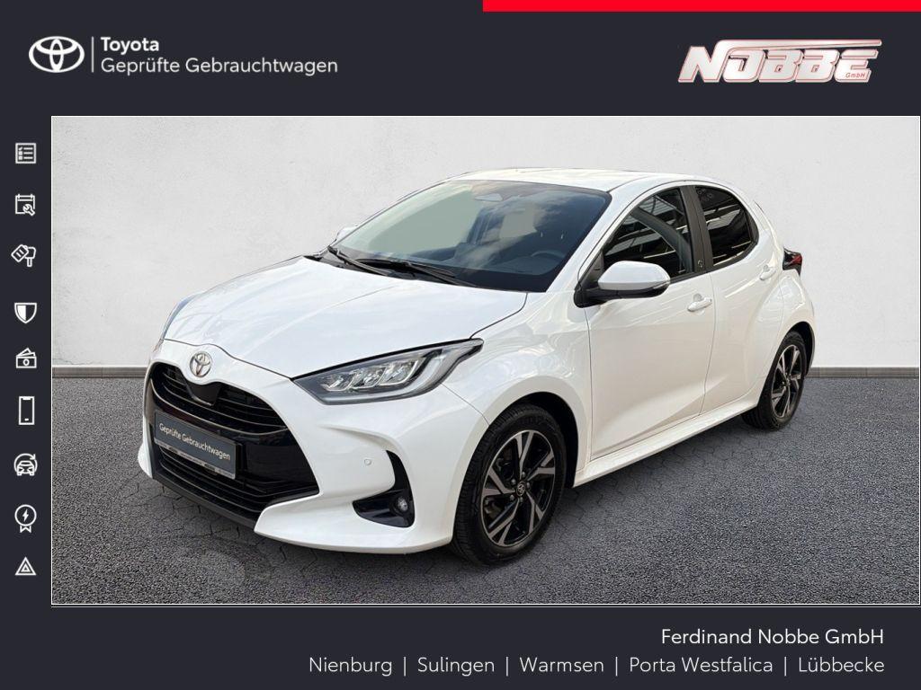 Toyota Yaris Hybrid 116 1.5 VVT-i Team Deutschland