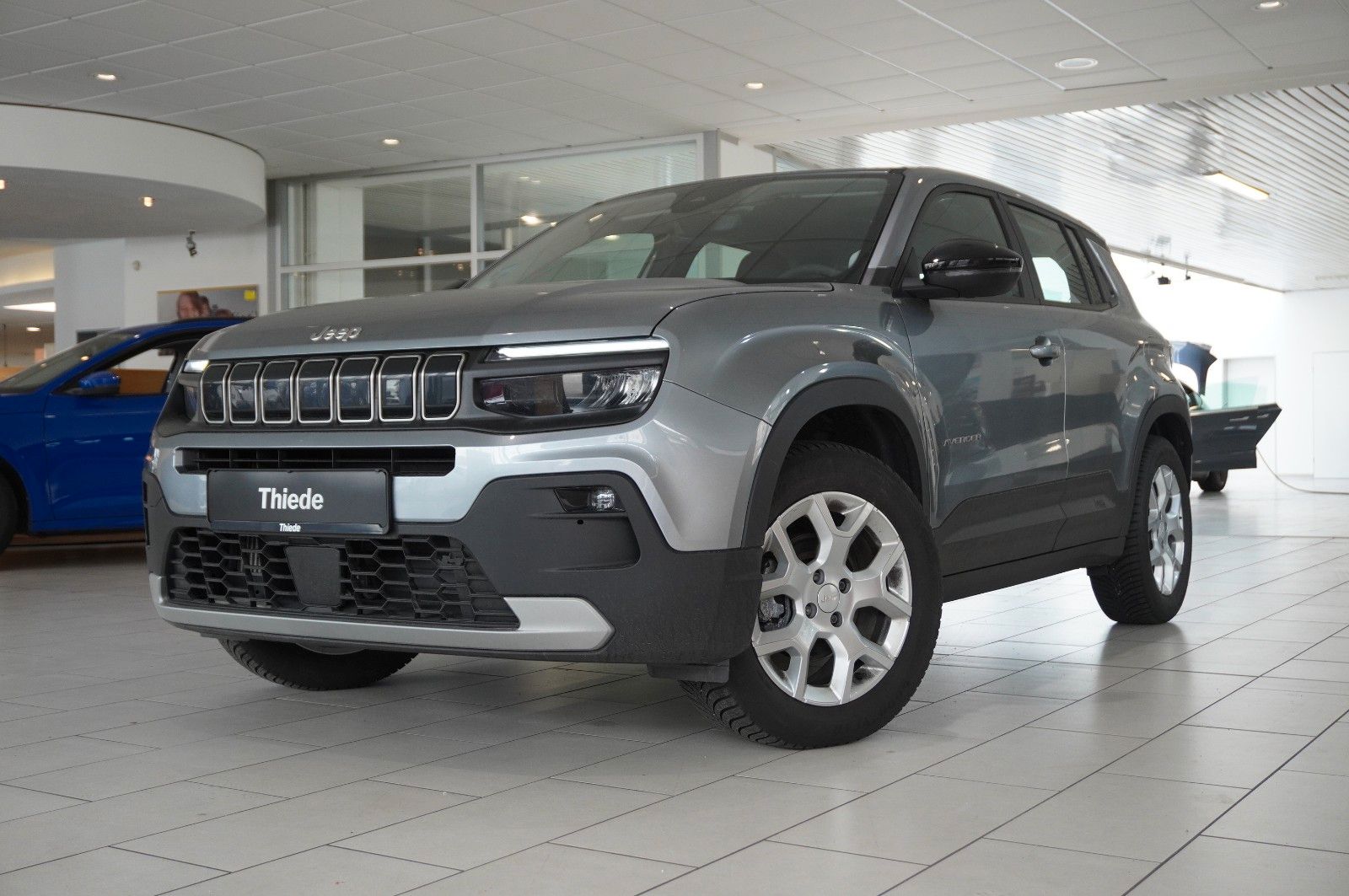 Fahrzeugabbildung Jeep Avenger 1.2 ALTITUDE MY25 NAVI/LED/KAMERA/SH/JBL