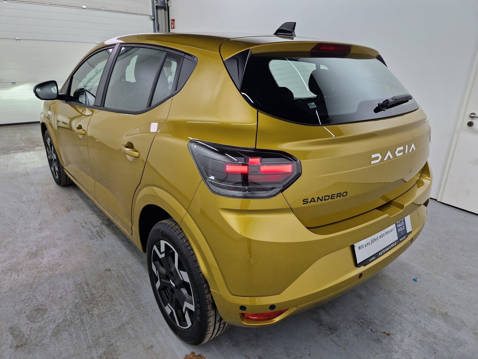 DACIA Sandero  Eco-G 120 Expression Winter Benzin&amp;Gas – Bild 2