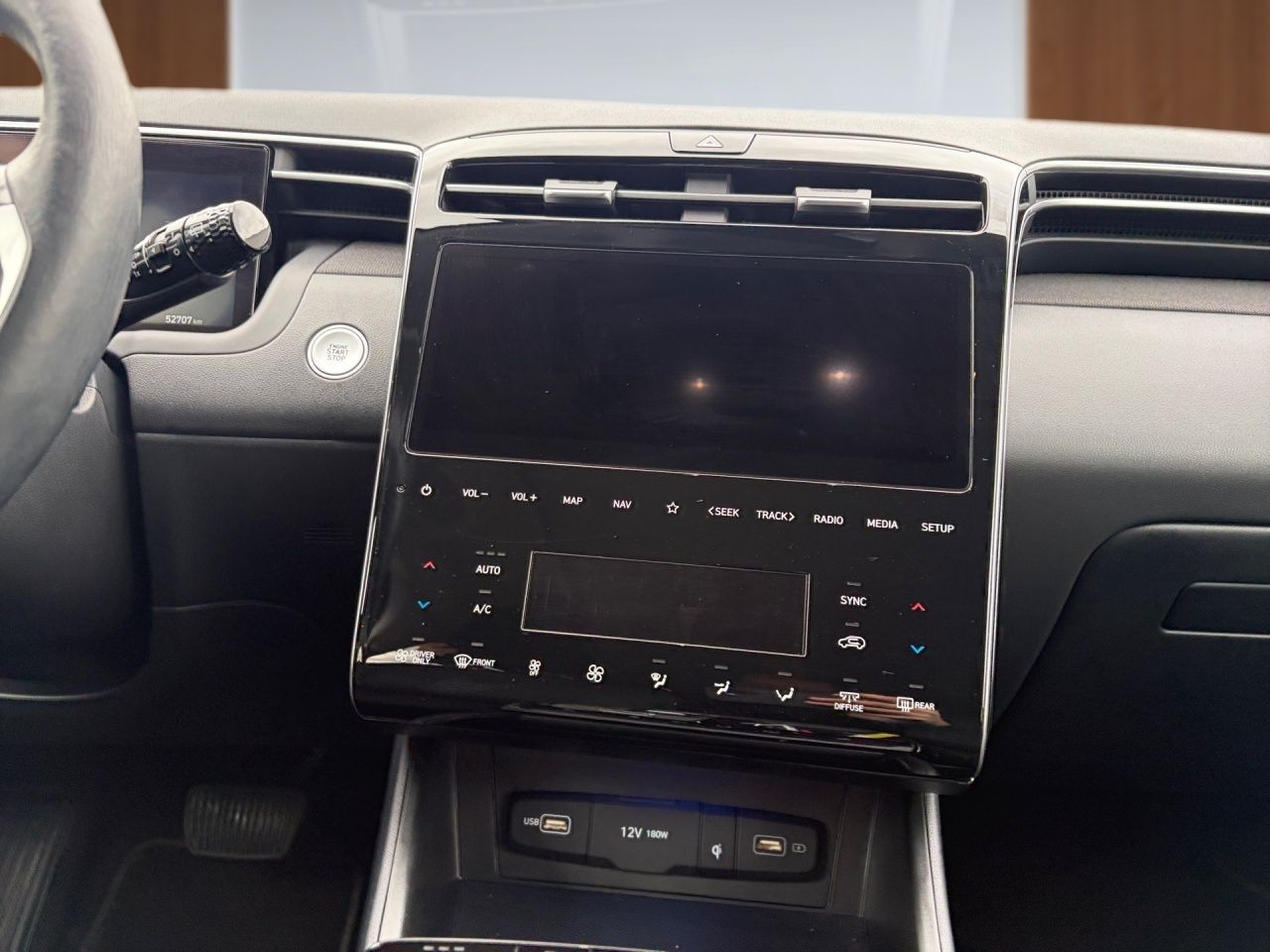 Fahrzeugabbildung Hyundai TUCSON TREND SHZ*LHZ*NAVI*KRELL*ZV*PANO*