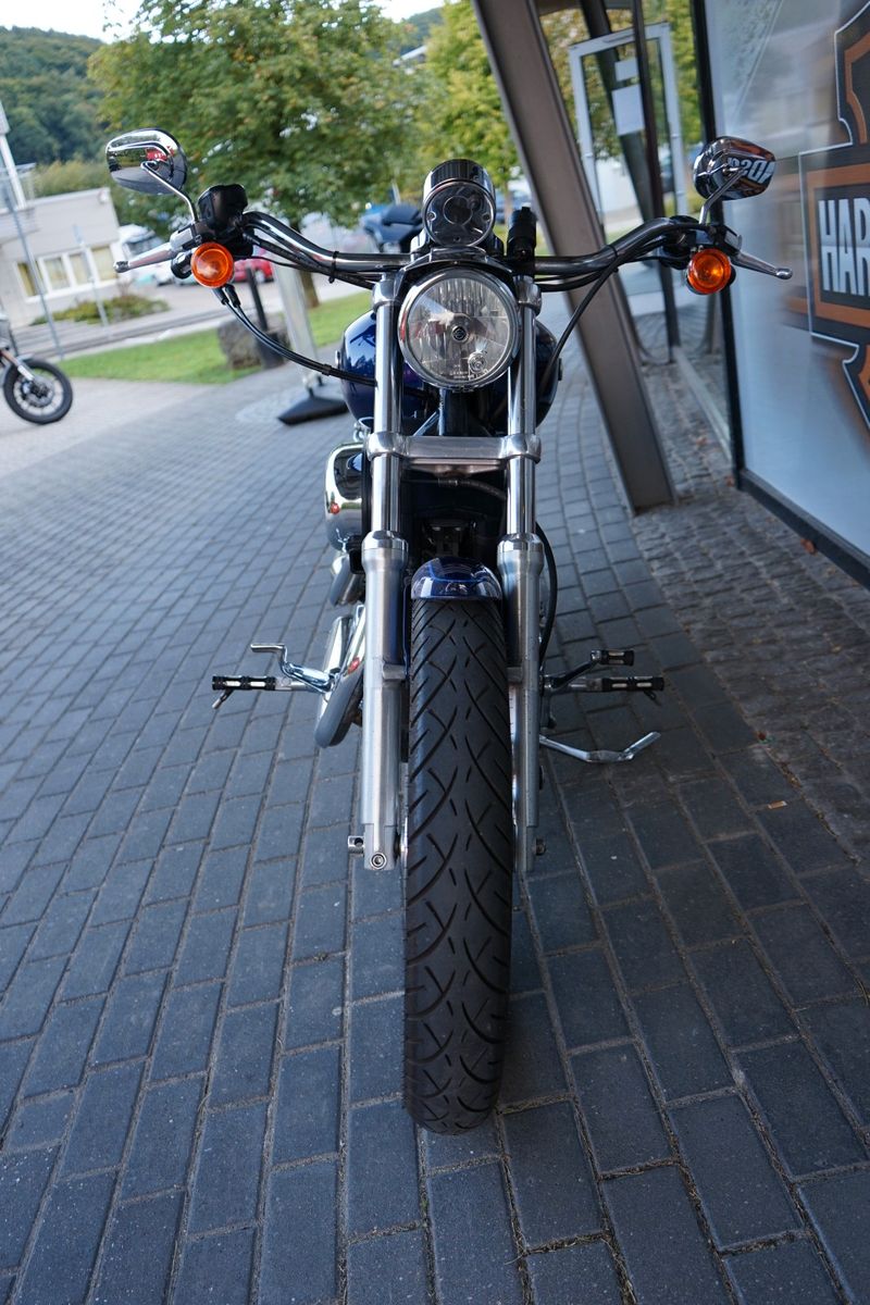 Fahrzeugabbildung Harley-Davidson Sportster XL 1200 Low mit Miller Auspuff