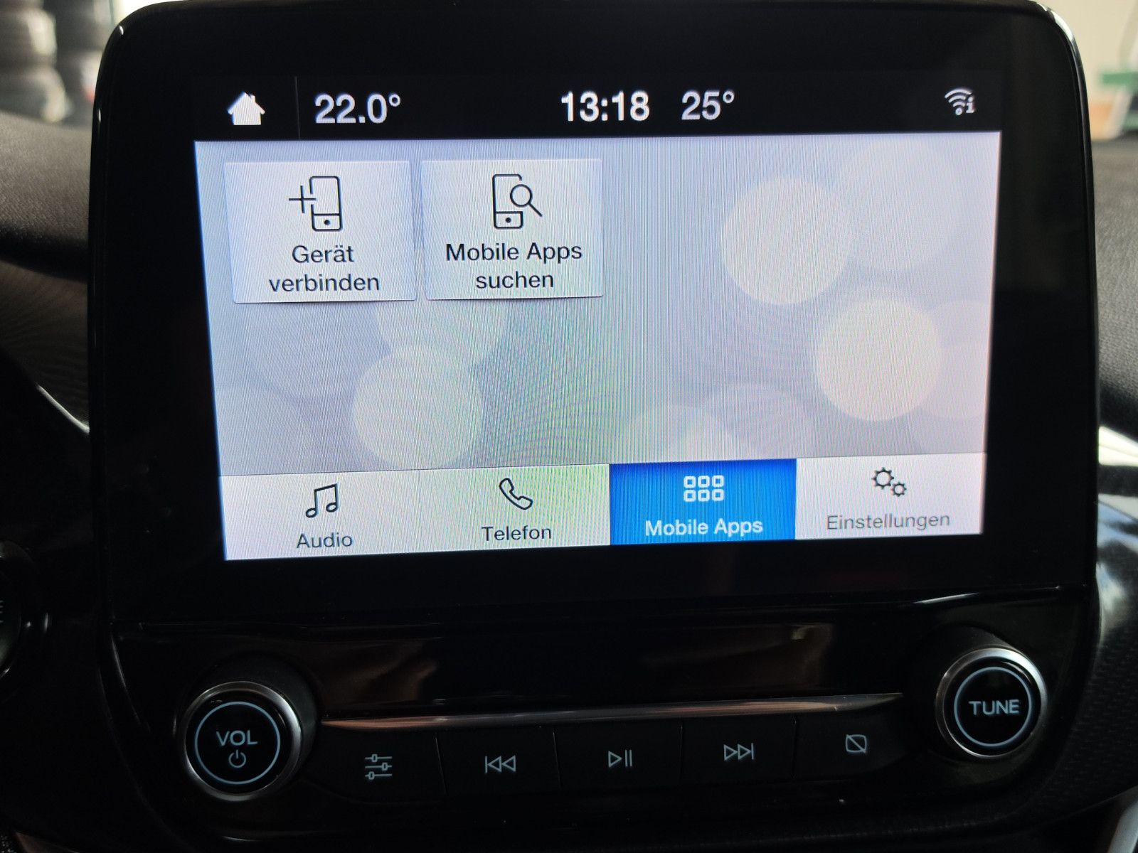 Fahrzeugabbildung Ford Fiesta ST-Line X AUTOMATIK+LED+KAMERA+PDC+SHZ