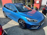 Ford Focus Turnier ST LED NaviSHZ LHZ B&O Kamera top - Ford: Blau, Metallic, Ka