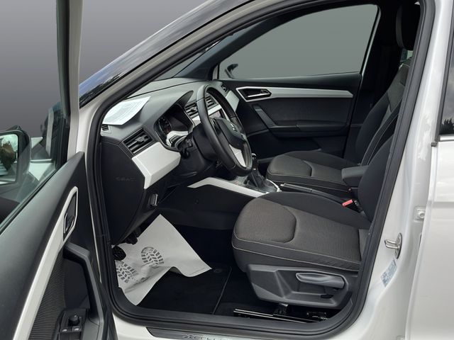 Fahrzeugabbildung Seat Arona Xcellence 1.0 TSI+LED+NAVI+GRA+KESSY