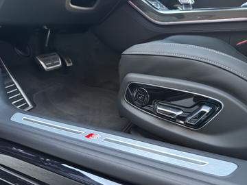 2026 AUDI S8 — миниатюра 26
