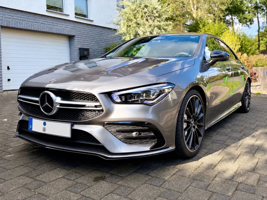 Image of Mercedes-Benz CLA 35 AMG
