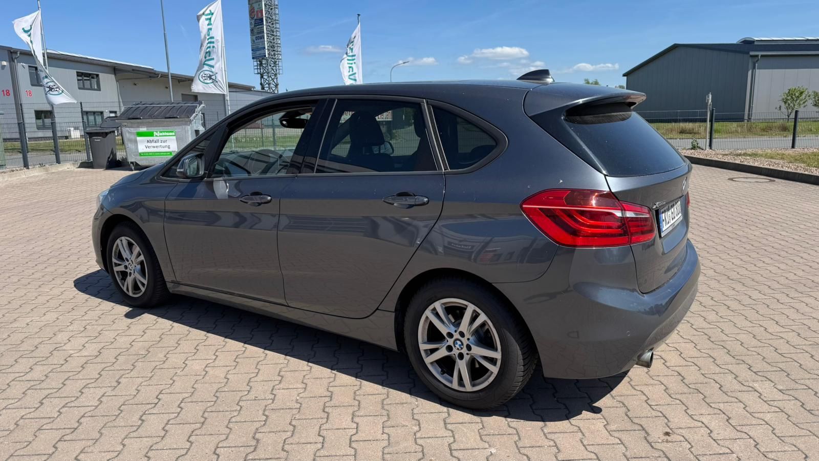 BMW 218 Active Tourer 218d xDrive -
