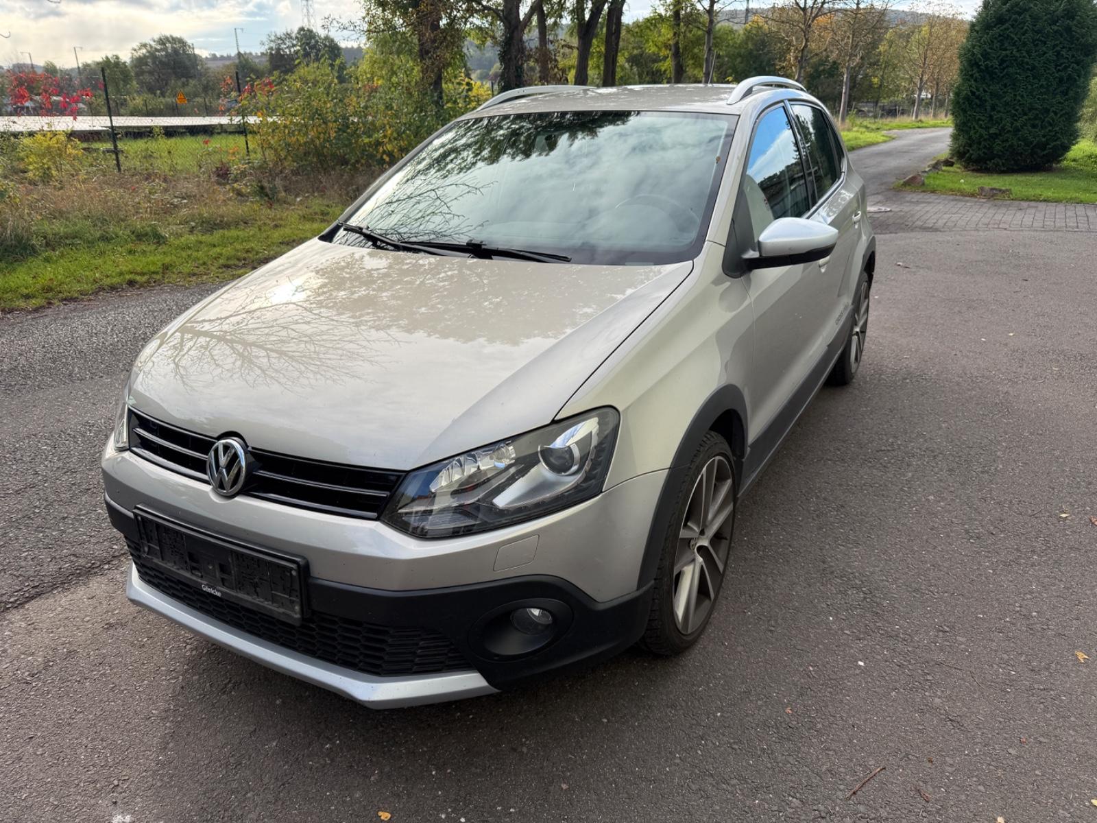 Volkswagen Polo Cross 1.6 TDI Klima/PDC/Sitzheizung/LM...