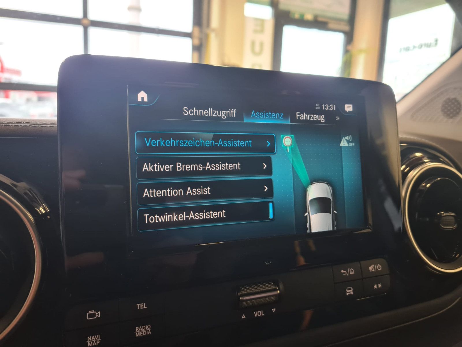 Fahrzeugabbildung Mercedes-Benz T 180 / Citan / AHK / LED / KAMERA / 1. HAND