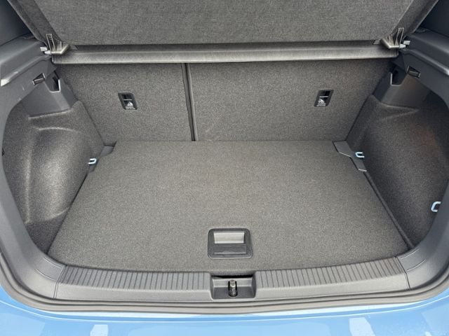 Fahrzeugabbildung Volkswagen T-Cross Life 1.0 TSI 116 PS DSG - RFK*SHZG*LED*L