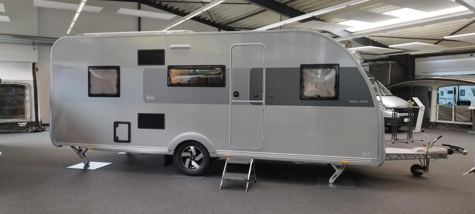 Adria Altea 552 PK 60Y 3er Stockbett Fußboden Temp.