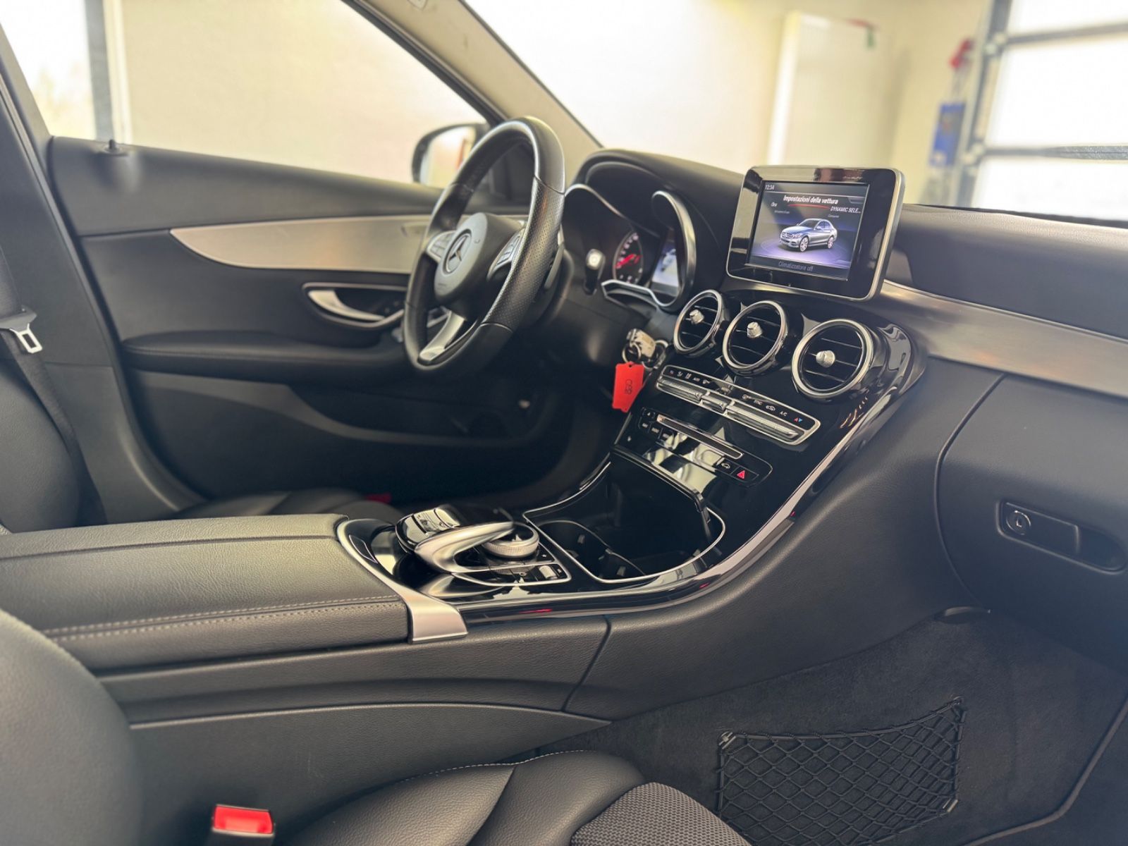 Mercedes-Benz C 220d Lim. Avantgarde*Spur*Tot-Winkel*AHK*SHZ* foto 16