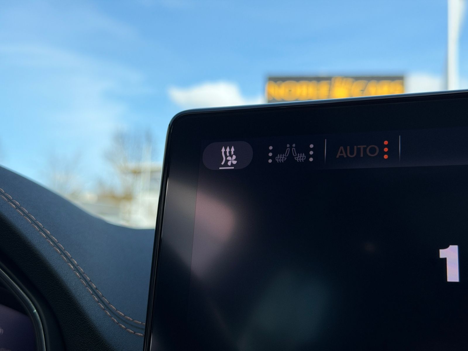 Fahrzeugabbildung CUPRA Formentor VZ e-Hybrid AHK PANO LEDER 19"