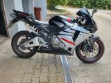 Honda CBR 600 RR - HONDA 2006 CBR 600 RR