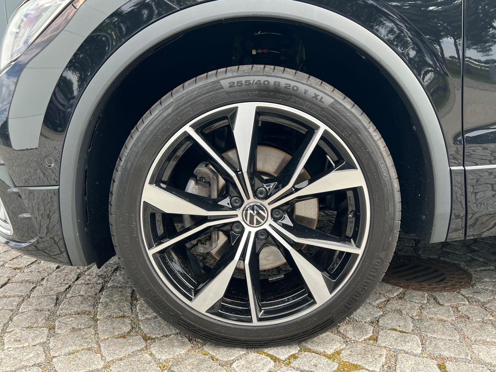 Fahrzeugabbildung Volkswagen Tiguan Allspace R-Line 2.0 TDI DSG 4MOTION *AHK,