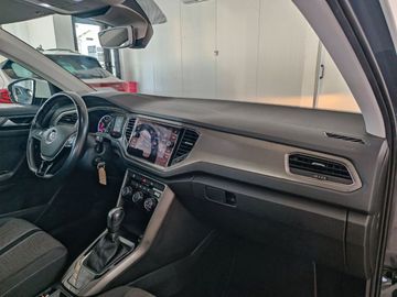 Volkswagen T-Roc - 11