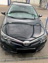 Toyota Auris Design Edition - schwarze Toyota Auris