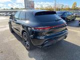 Porsche Macan T / SPORT-CHRONO / PDLS / LEDER-PAKET - gebrauchte Porsche Macan aus dem Jahr 2023